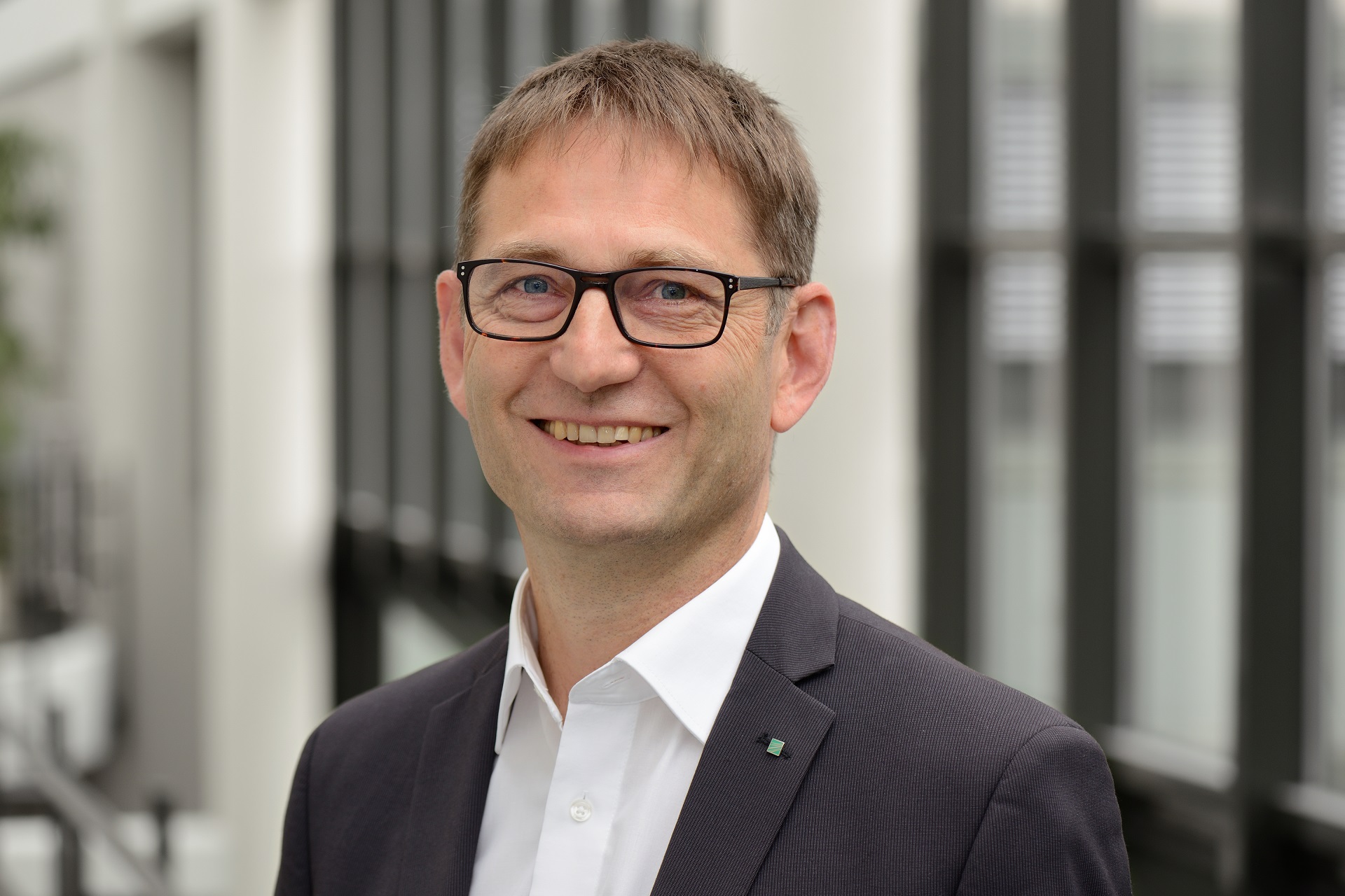 Dr.-Ing. Alexander Olowinsky, Group Leader of Micro Joining at Fraunhofer ILT: “We plan to establish a virtual platform to promote the exchange of know-how."