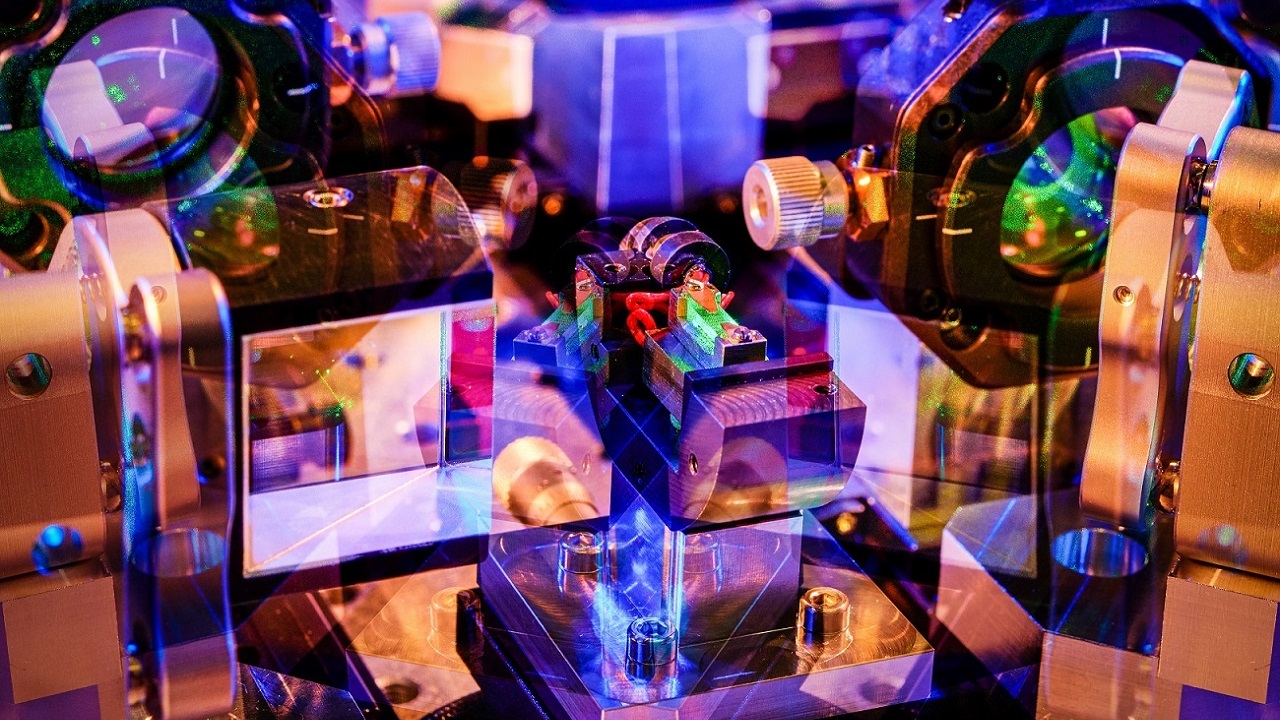 Optische Komponenten in einem nichtlinearen Interferometer für das Quantenimaging.