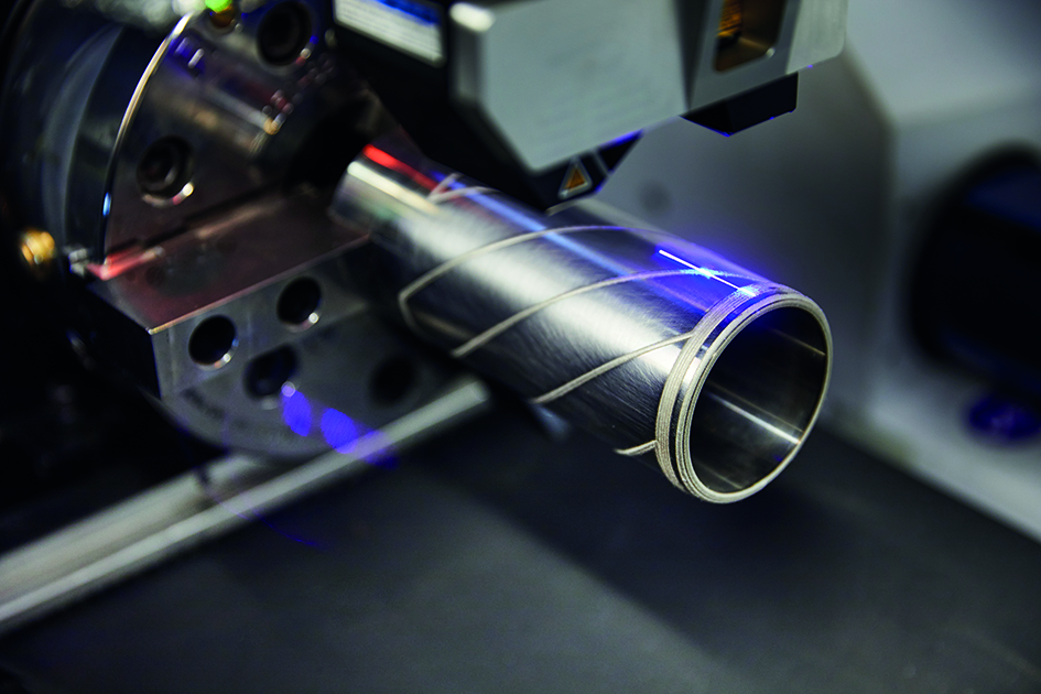 Linear: A line scanner checks a coating.