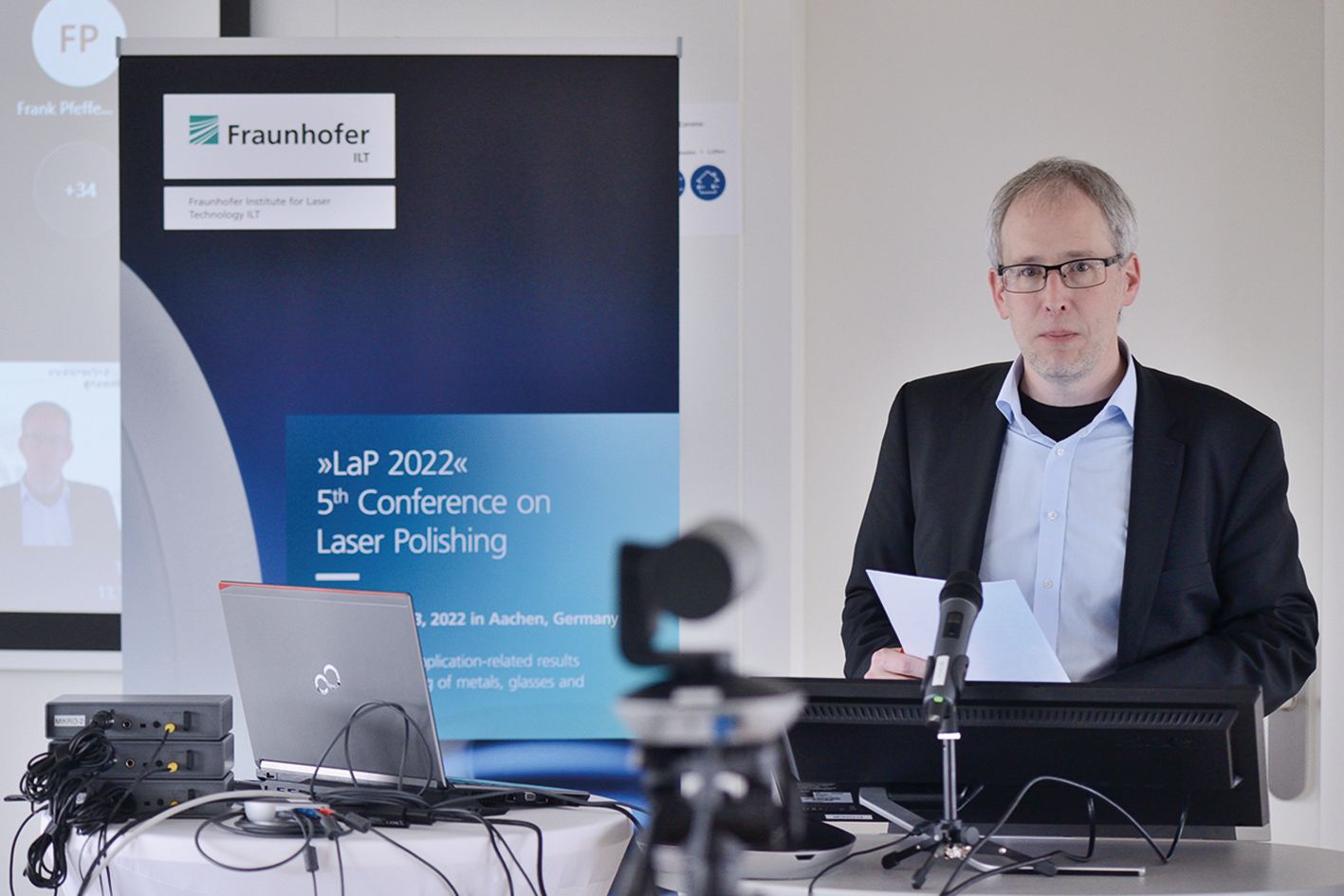 LaP initiator and moderator Dr. Edgar Willenborg, Fraunhofer ILT: “Sixteen presentations covered various aspects over two days, from glass polishing for optics to melt-bath analysis in a synchrotron. We had 70 participants, the mix makes the difference.”